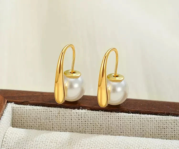 Wilted Pearl Earrings - Image 3