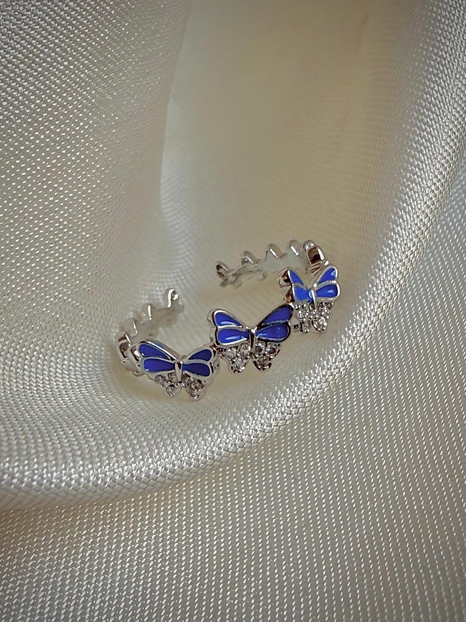 Wings in Blue Ring - Image 2