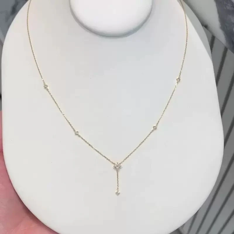 Wink of Flicker Minimalistic Necklace - Image 3