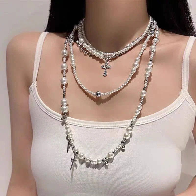Witching-hour! Multilayered Pearl Necklace - Image 10