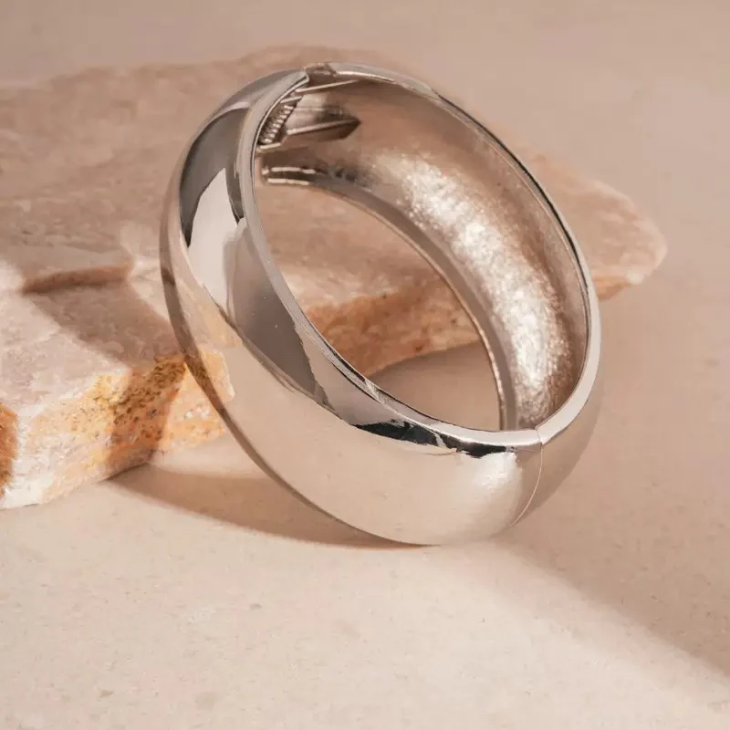 Y2k Obsession Chunky Bangle - Image 2