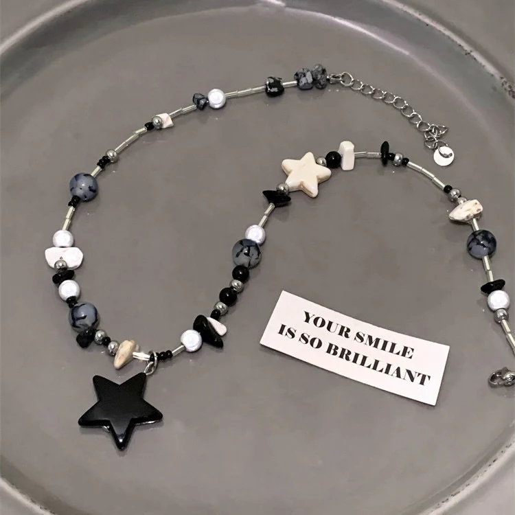Y2k Stargirl-Era Necklace - Image 4
